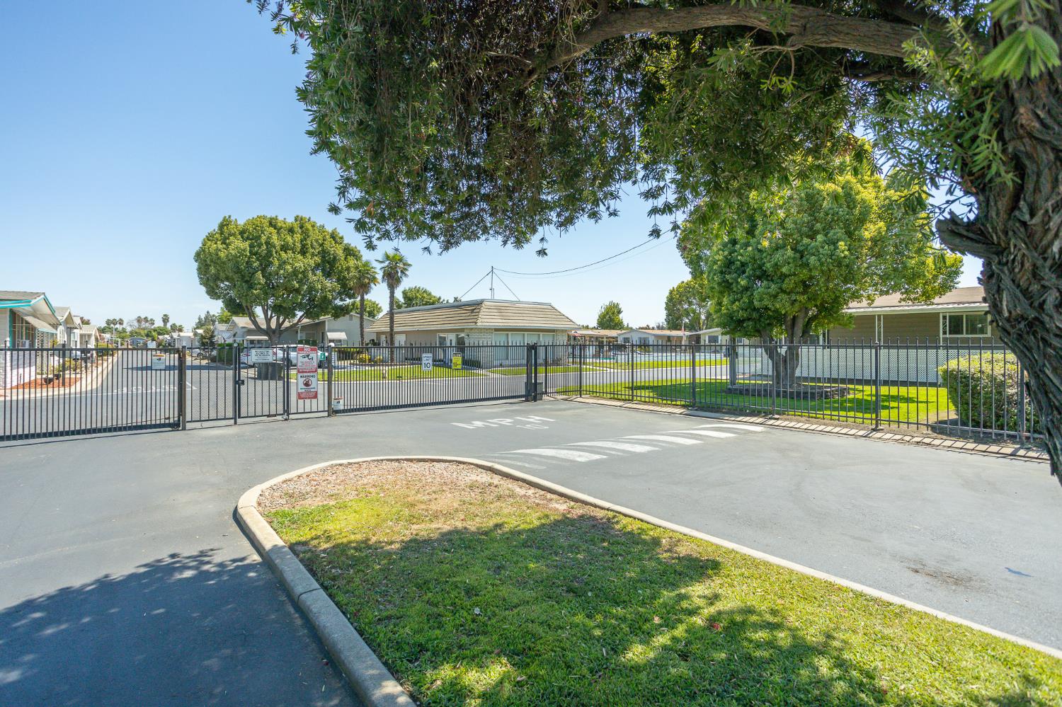 1200 S Carpenter #147, Modesto, CA 95351