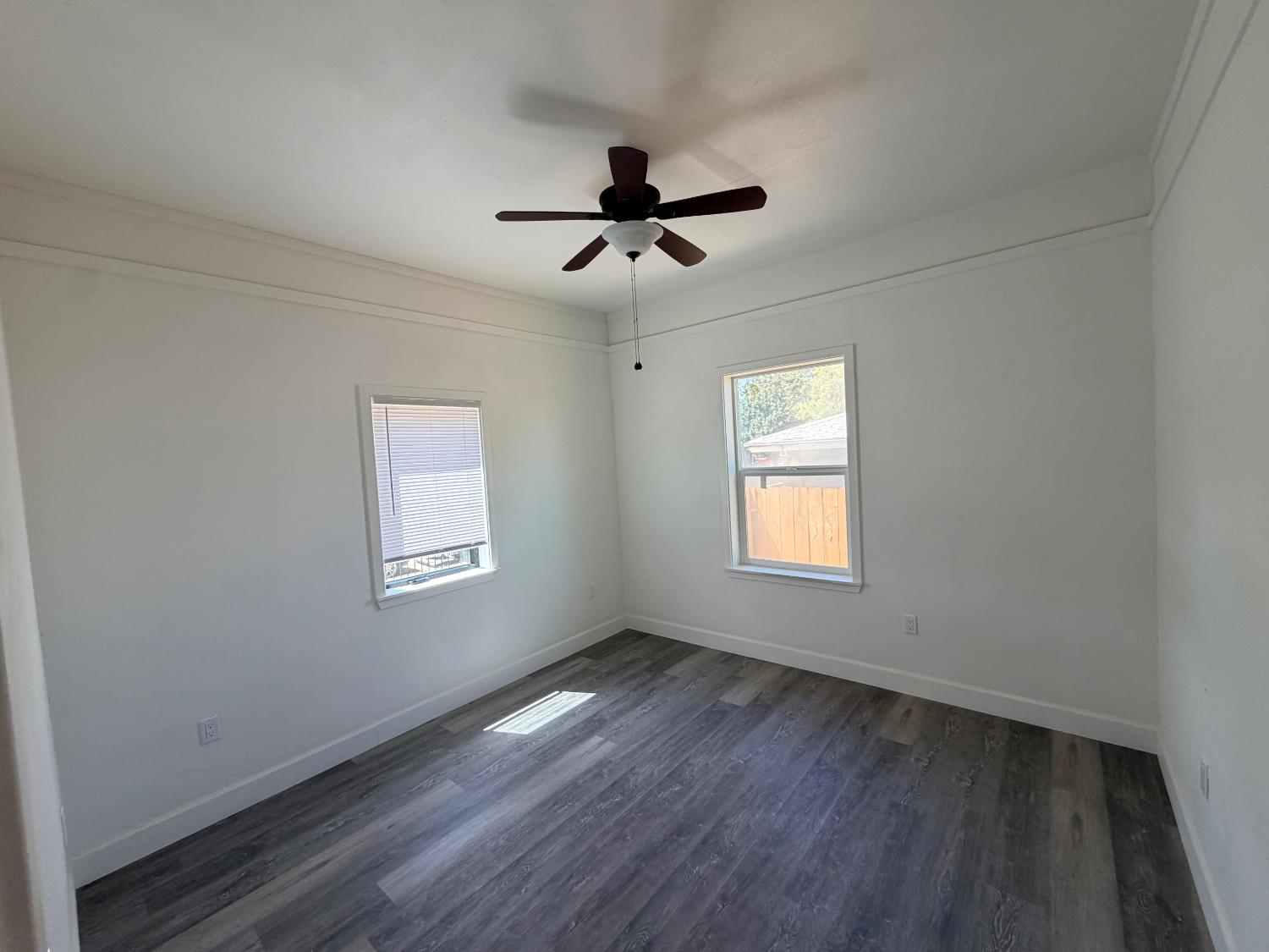 2427 E Tyler, Fresno, CA 93701