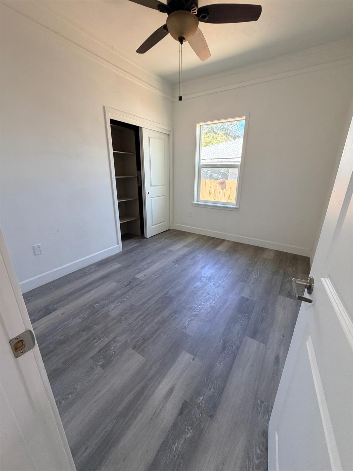 2427 E Tyler, Fresno, CA 93701