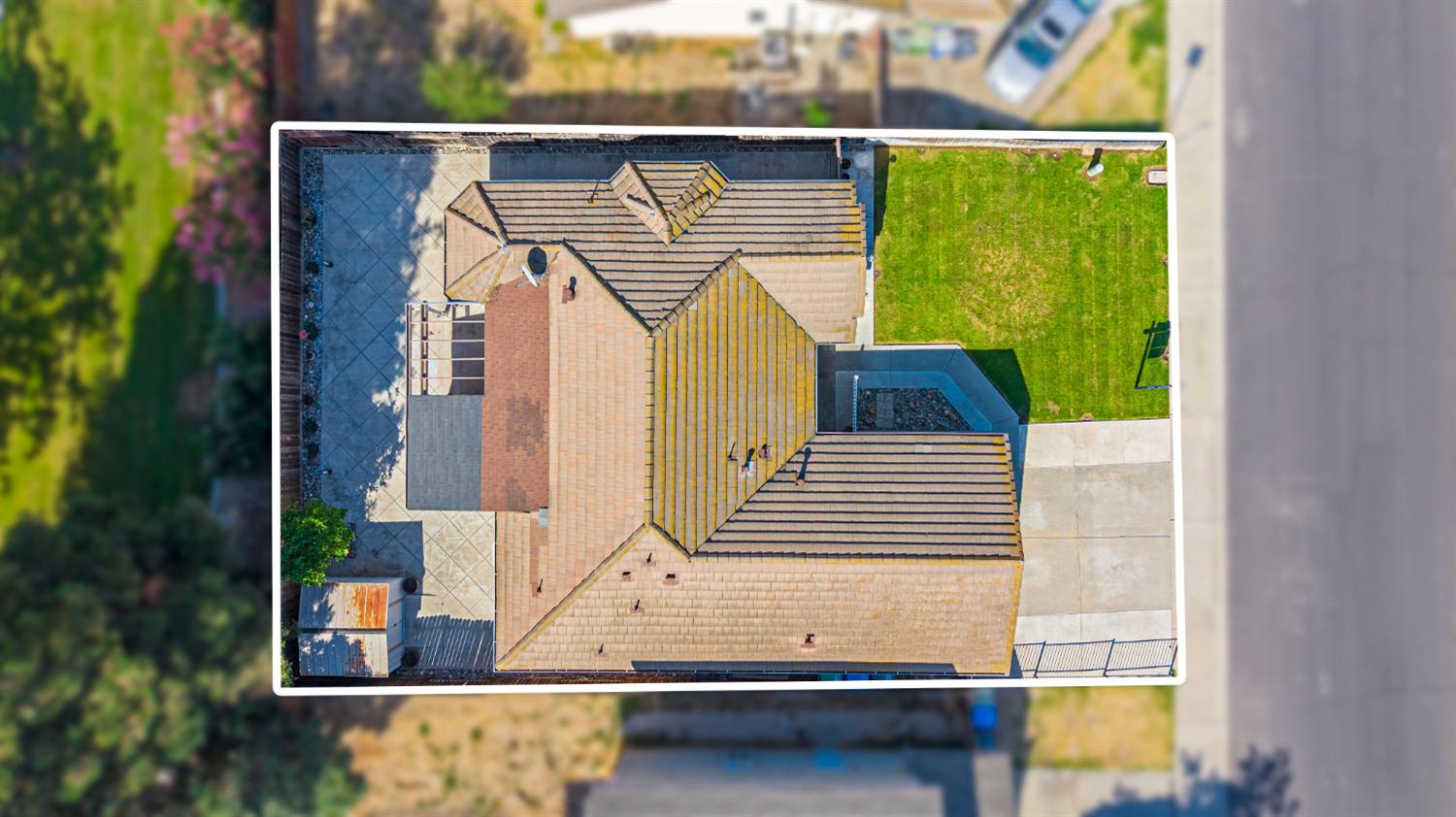 1160 Collegeview Dr, Turlock, CA 95382