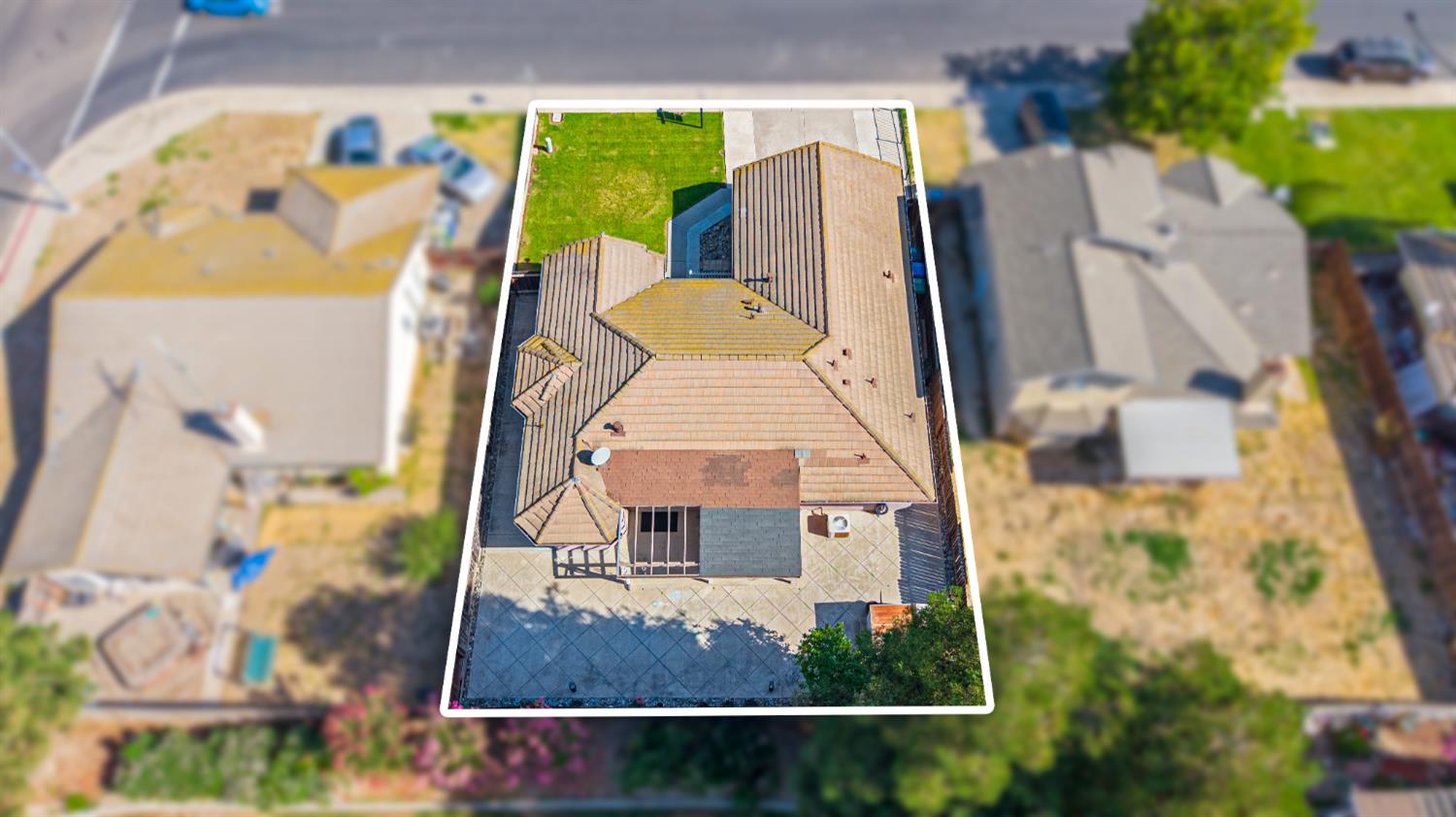 1160 Collegeview Dr, Turlock, CA 95382