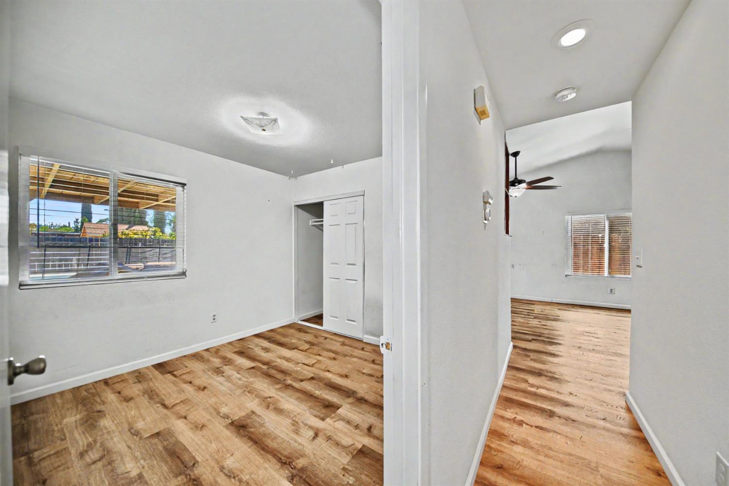 9572 Stonewall Ct, Delhi, CA 95315
