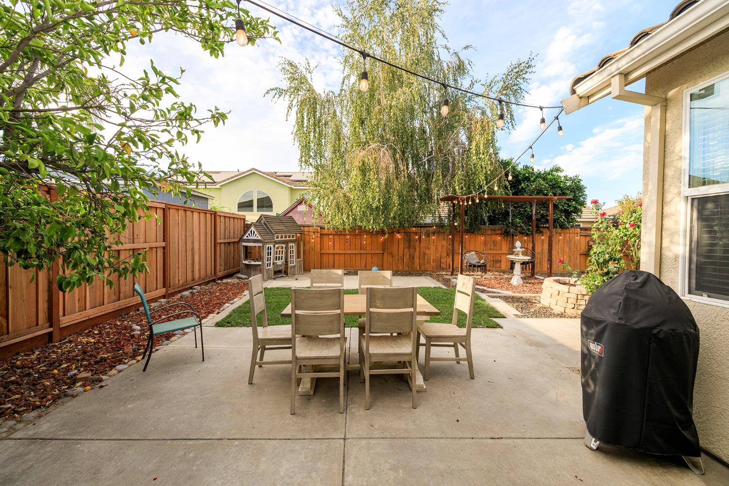 3711 Pomegranate Ave, Ceres, CA 95307