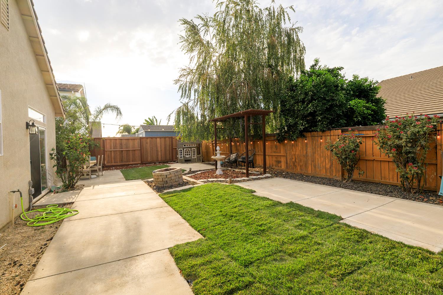 3711 Pomegranate Ave, Ceres, CA 95307