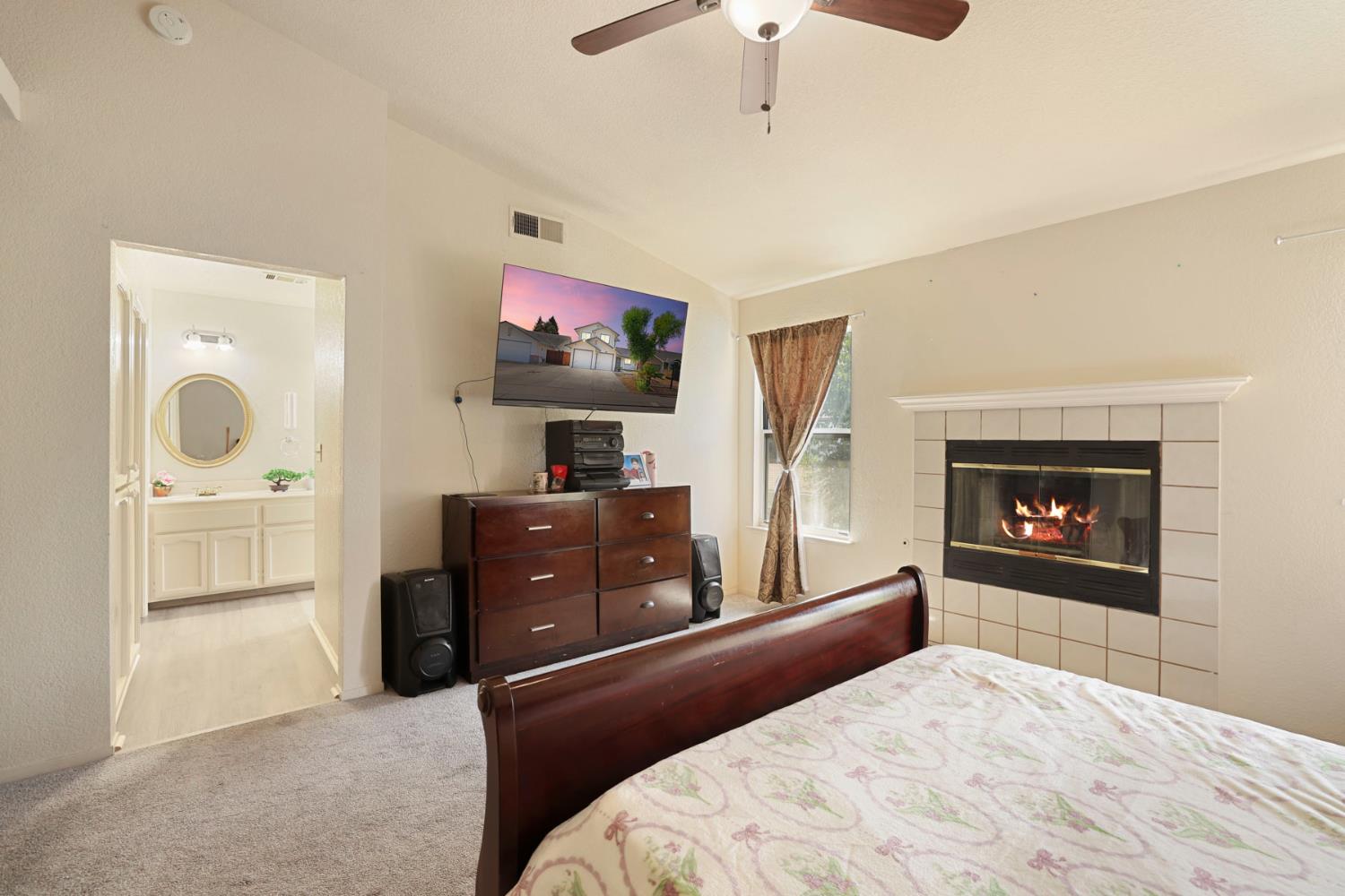 913 Jayhawk Way, Modesto, CA 95358
