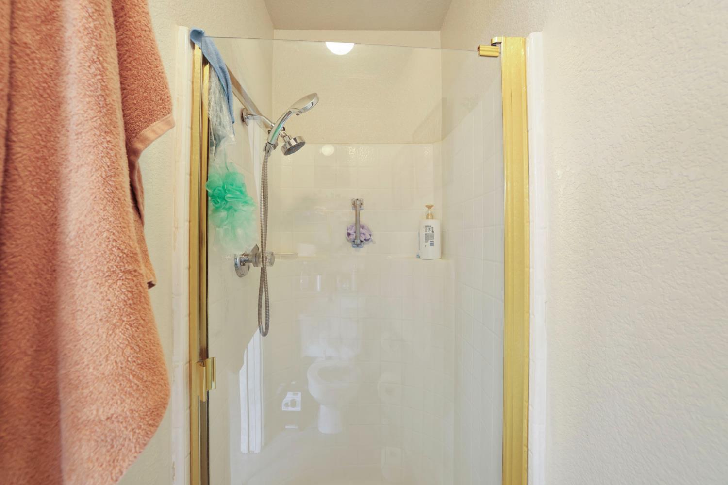 913 Jayhawk Way, Modesto, CA 95358