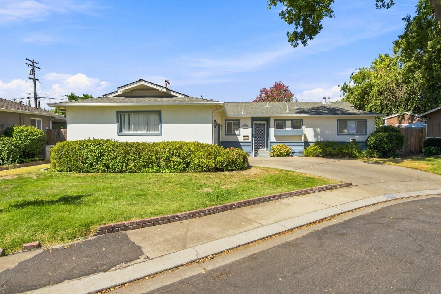 1321 Westland Dr, Modesto, CA 95350