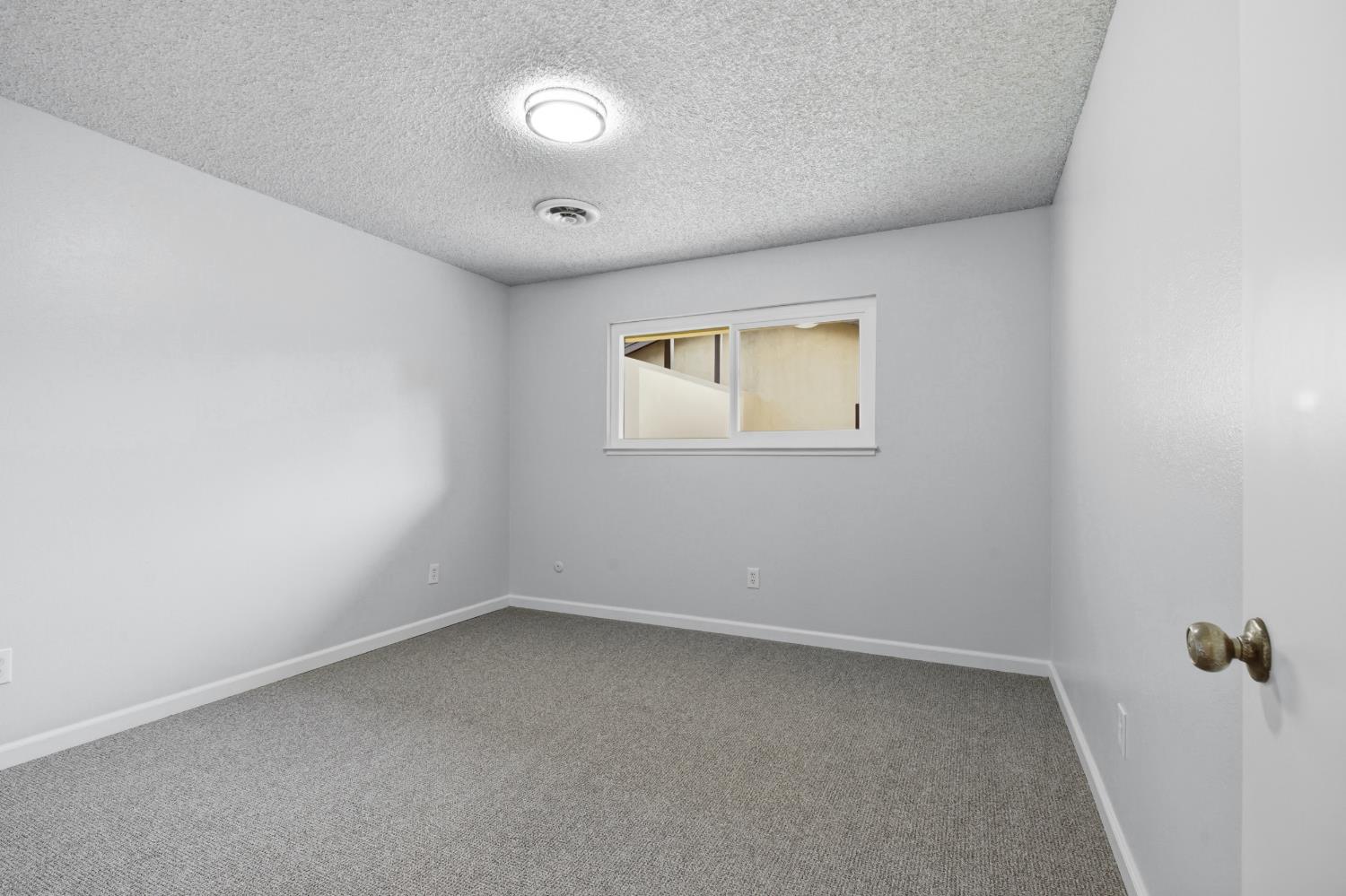 1805 Bradford Ct, Modesto, CA 95355