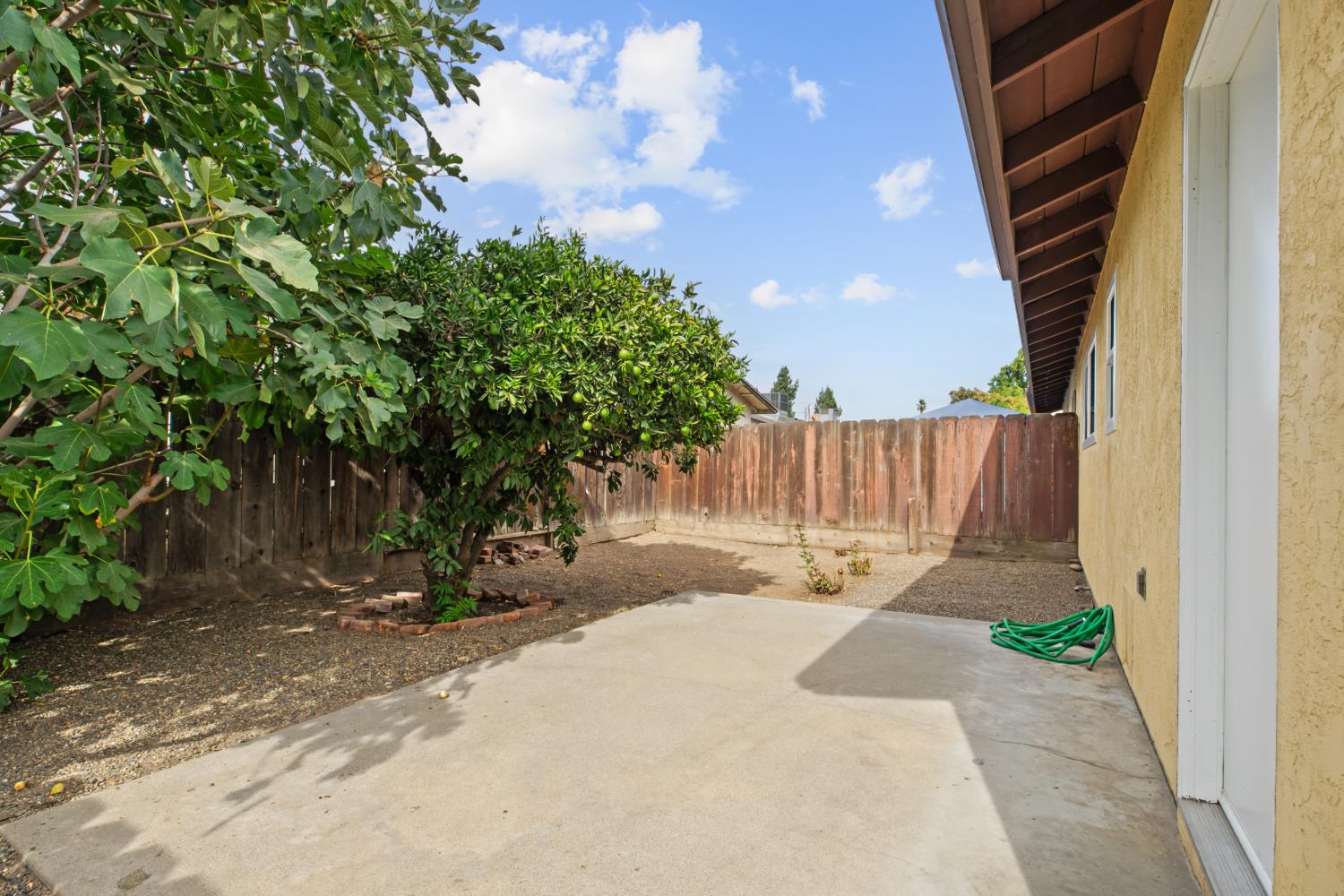1805 Bradford Ct, Modesto, CA 95355