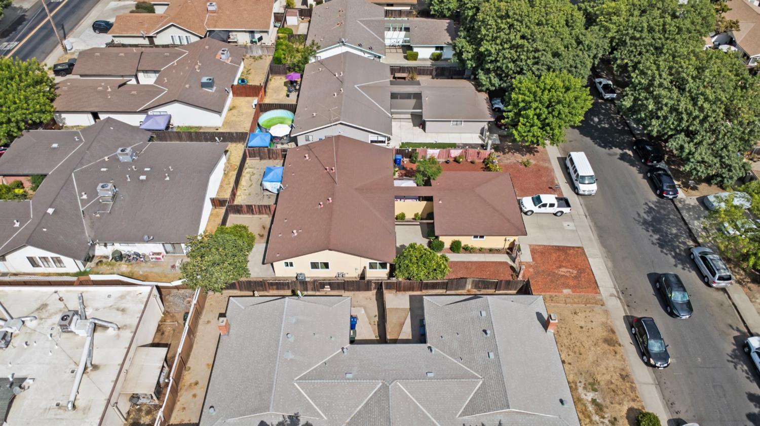 1805 Bradford Ct, Modesto, CA 95355