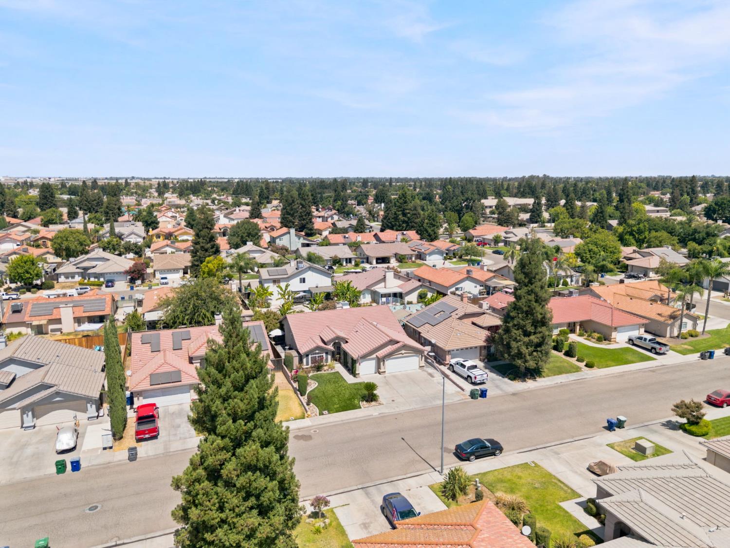 3363 Cambria Ave, Madera, CA 93637