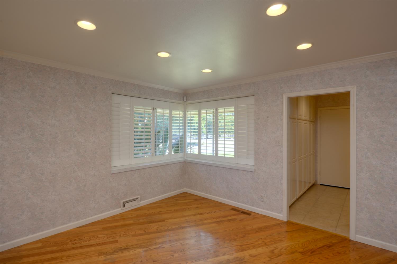 29365 Bunker Rd, Gustine, CA 95322