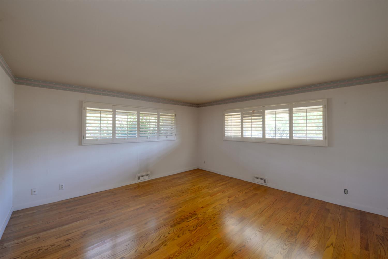 29365 Bunker Rd, Gustine, CA 95322