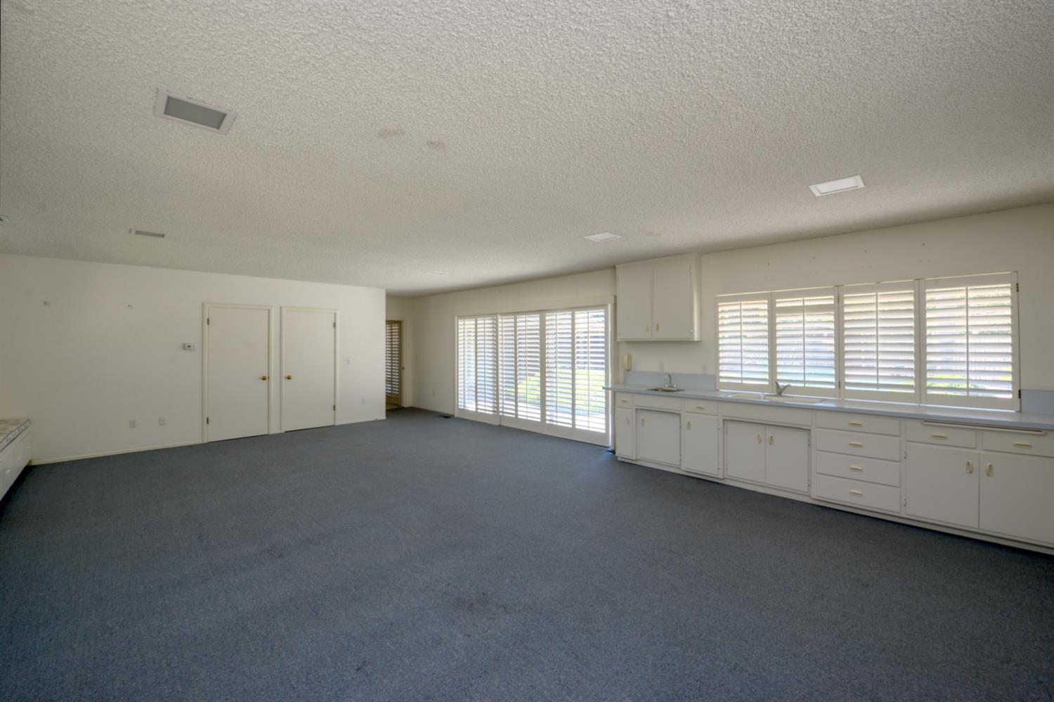 29365 Bunker Rd, Gustine, CA 95322