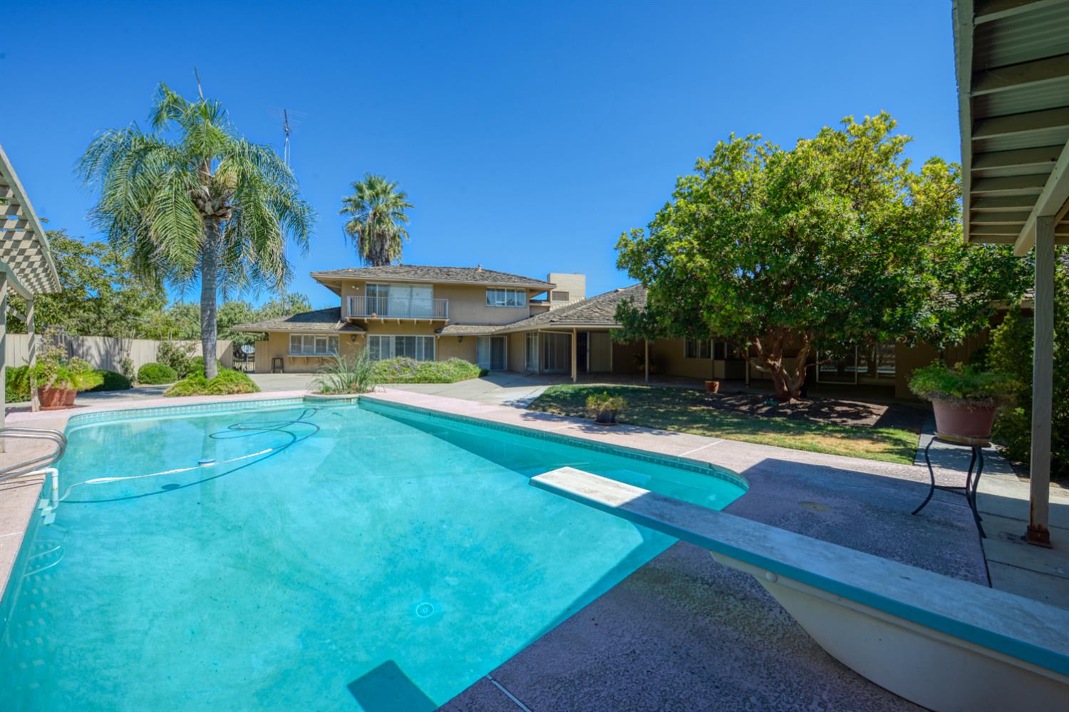 29365 Bunker Rd, Gustine, CA 95322