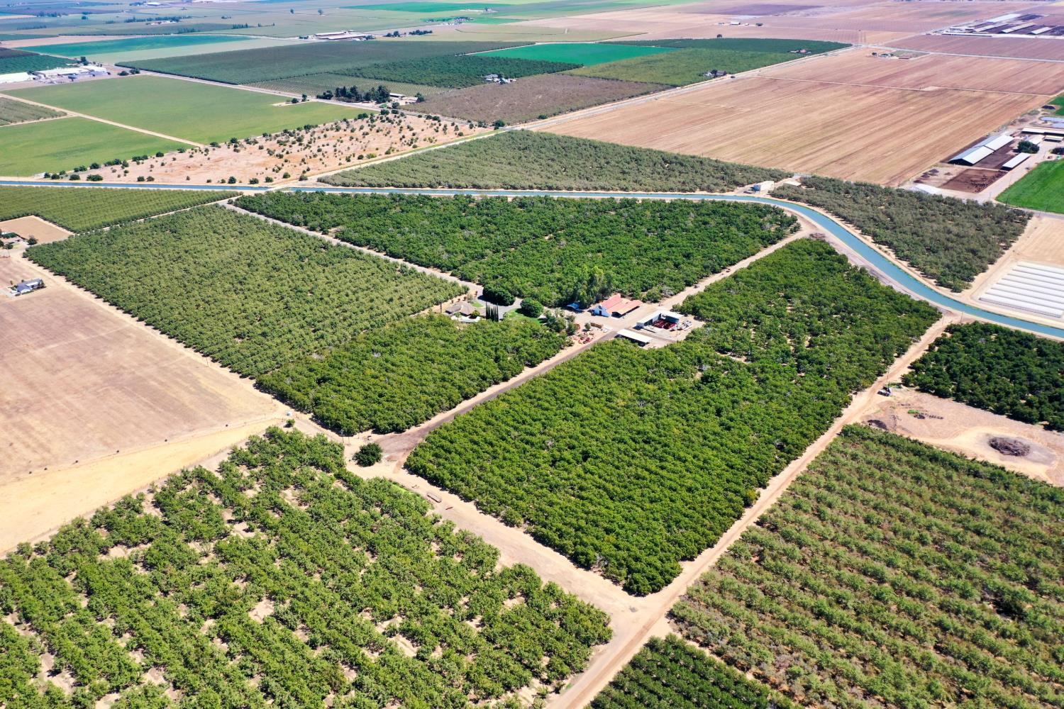29365 Bunker Rd, Gustine, CA 95322