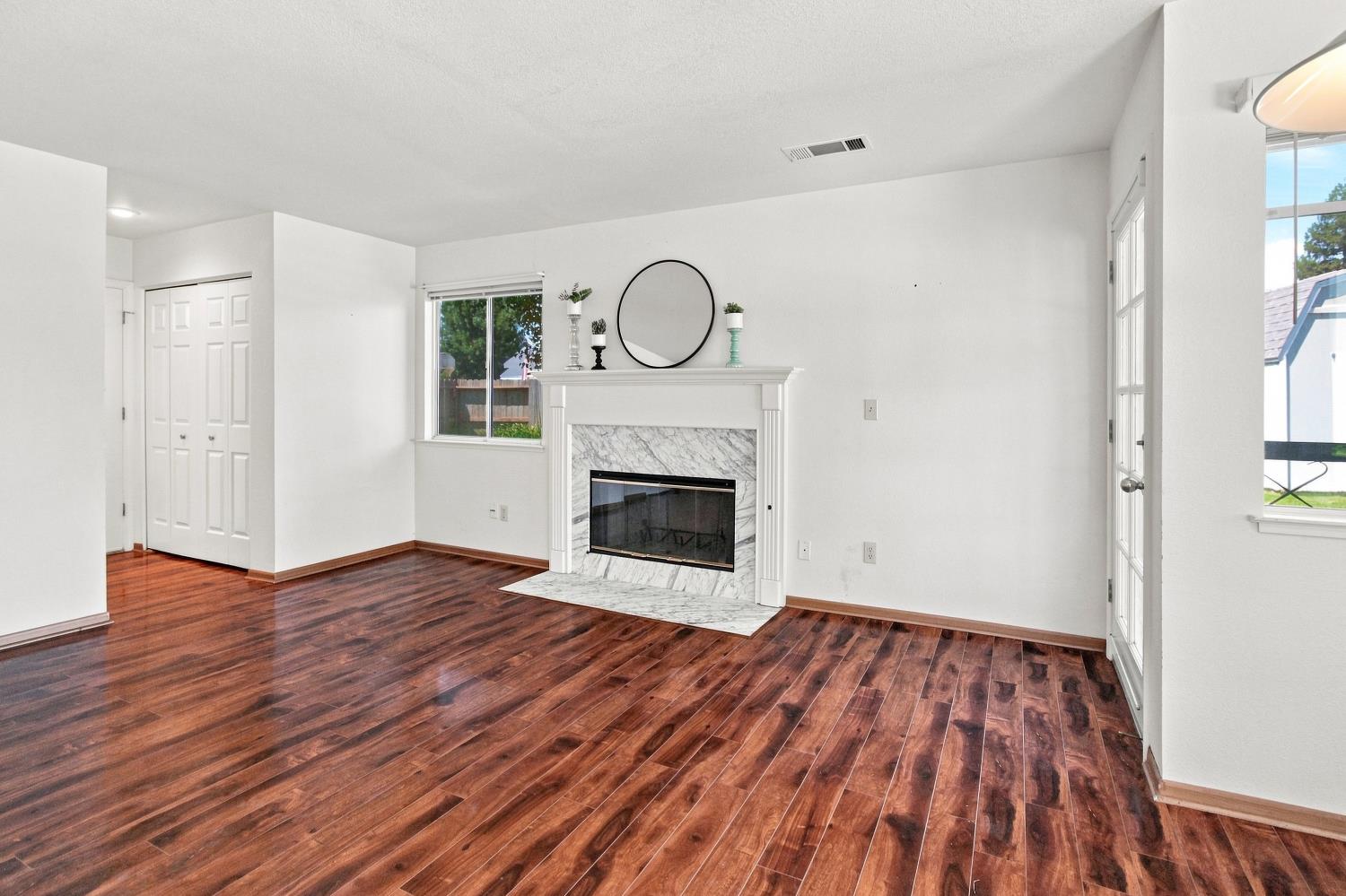 1602 Acacia Ct, Chowchilla, CA 93610