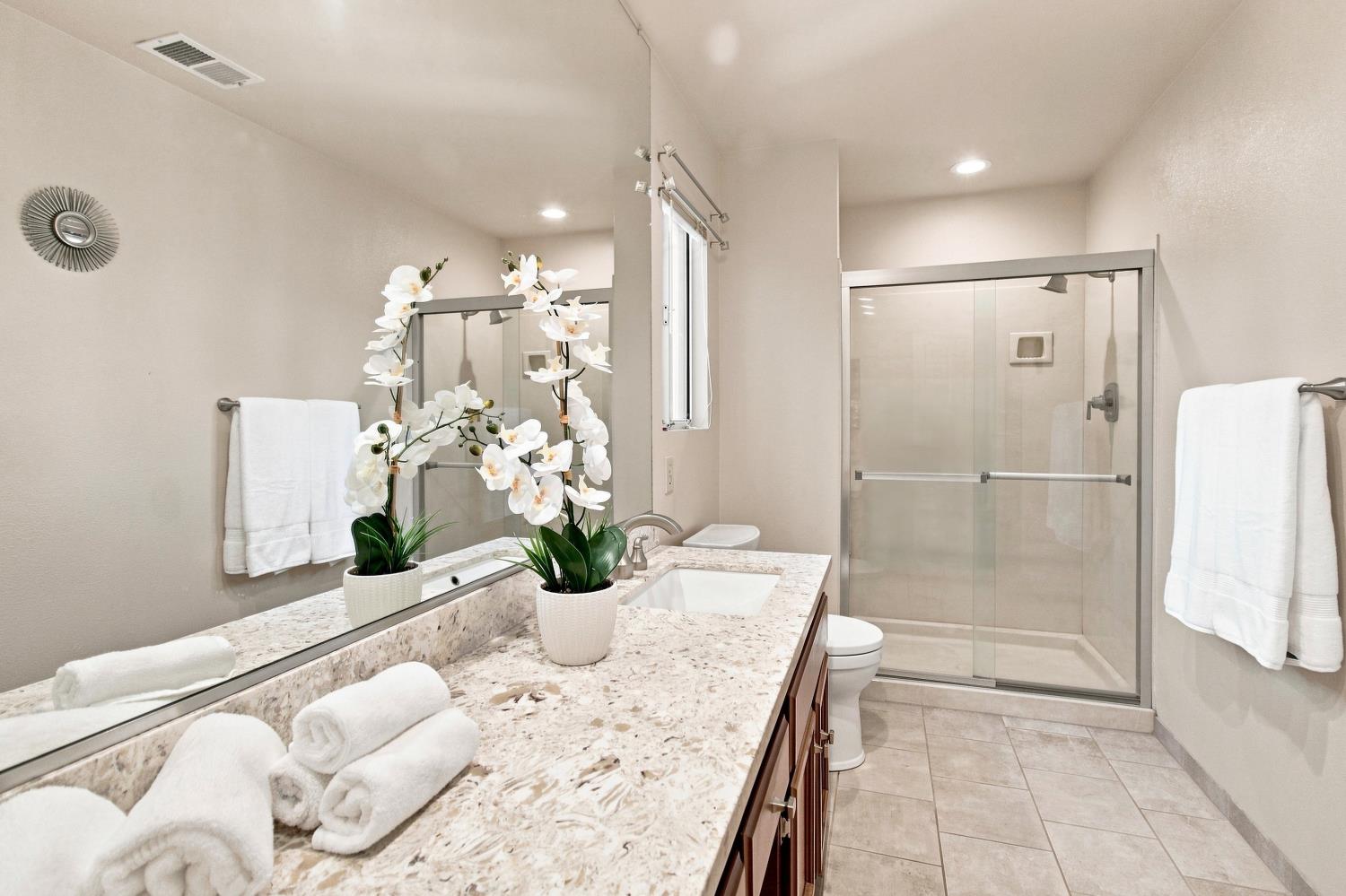 1602 Acacia Ct, Chowchilla, CA 93610