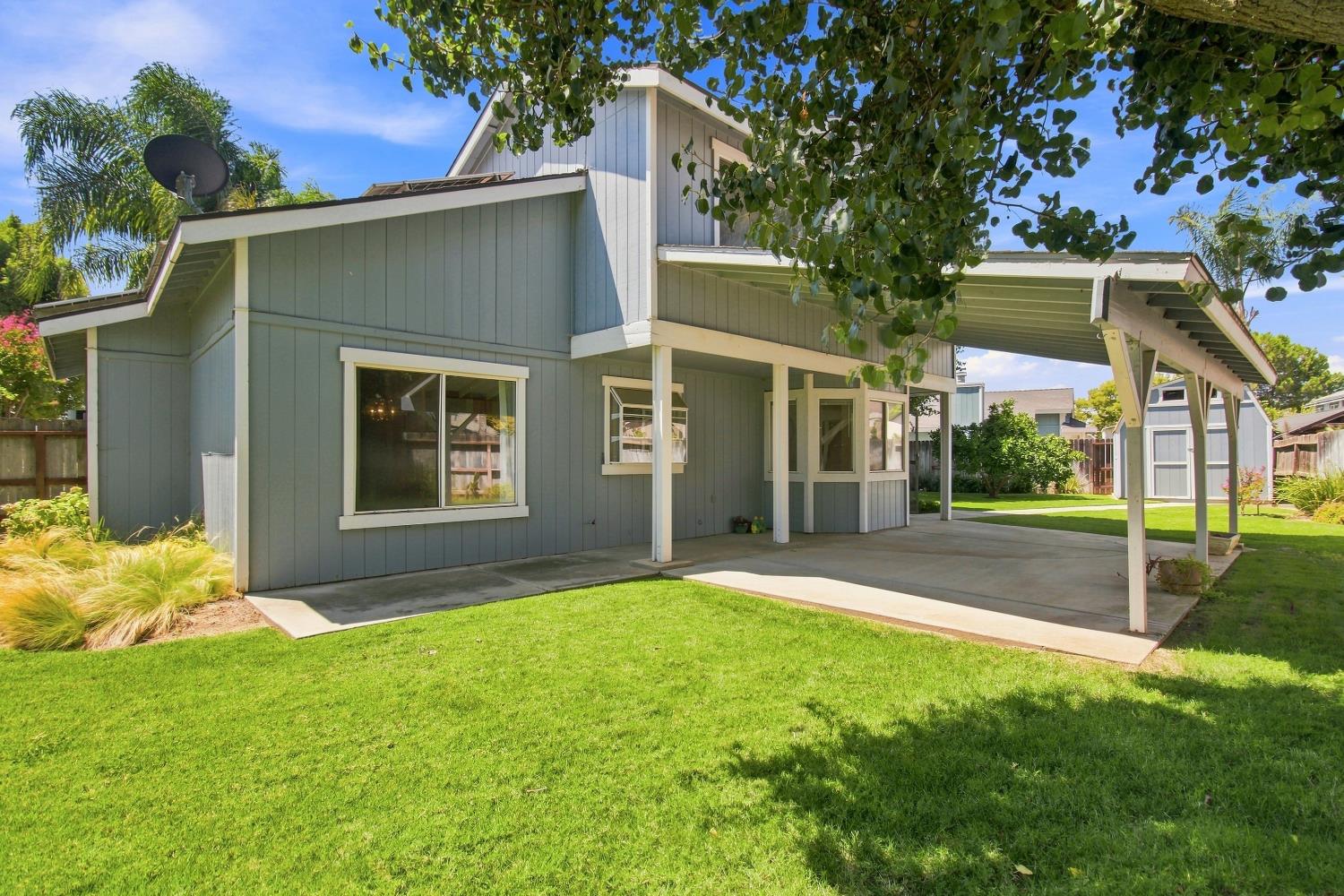 1602 Acacia Ct, Chowchilla, CA 93610