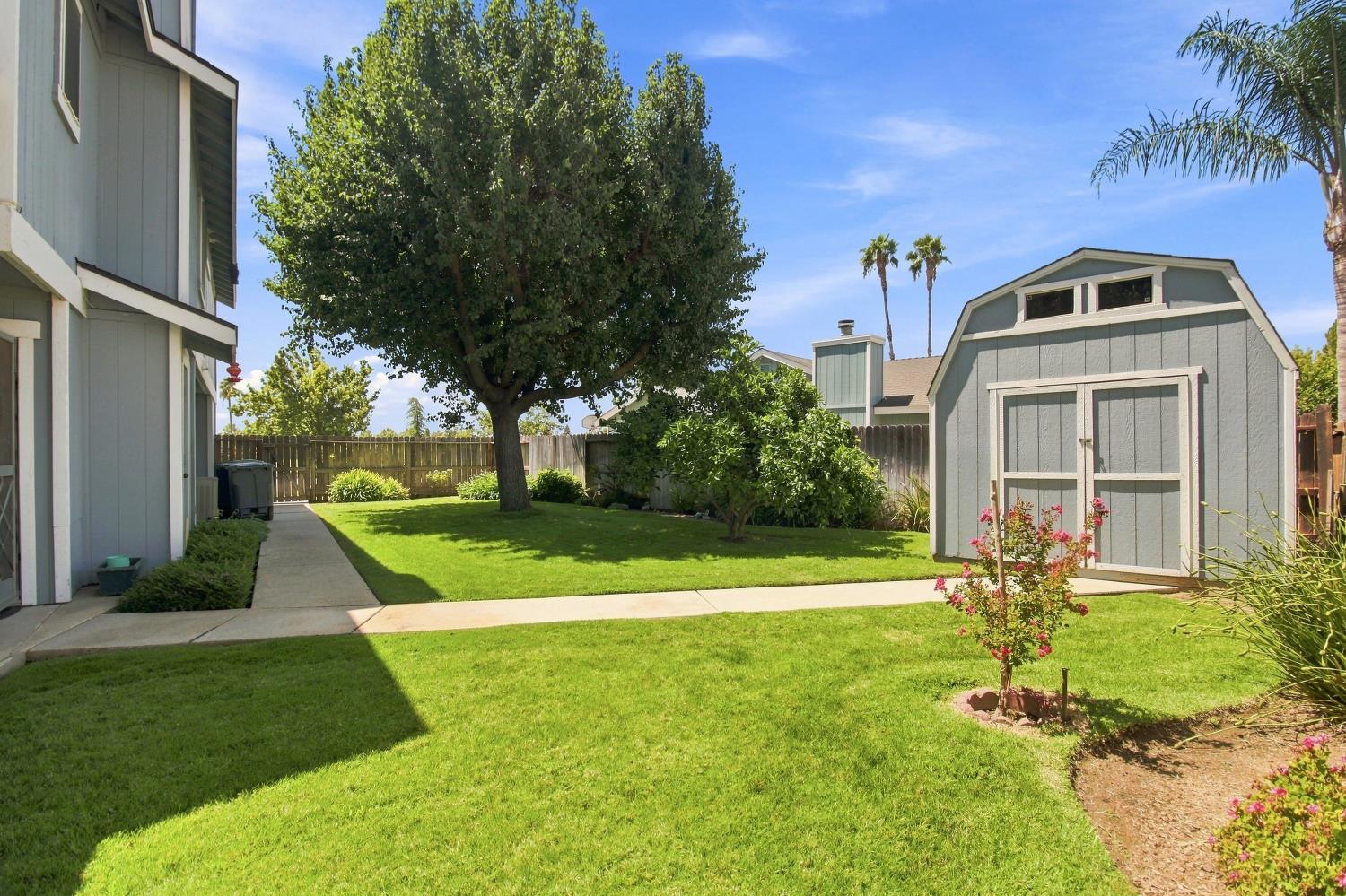 1602 Acacia Ct, Chowchilla, CA 93610