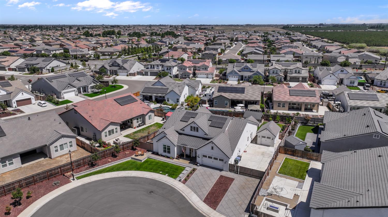 2656 Sinatra Pl, Manteca, CA 95337