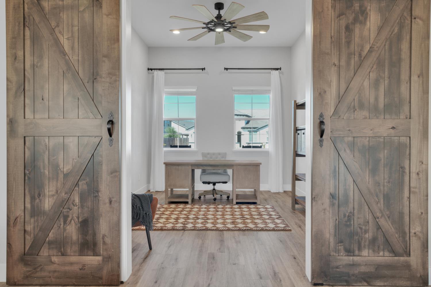 2656 Sinatra Pl, Manteca, CA 95337