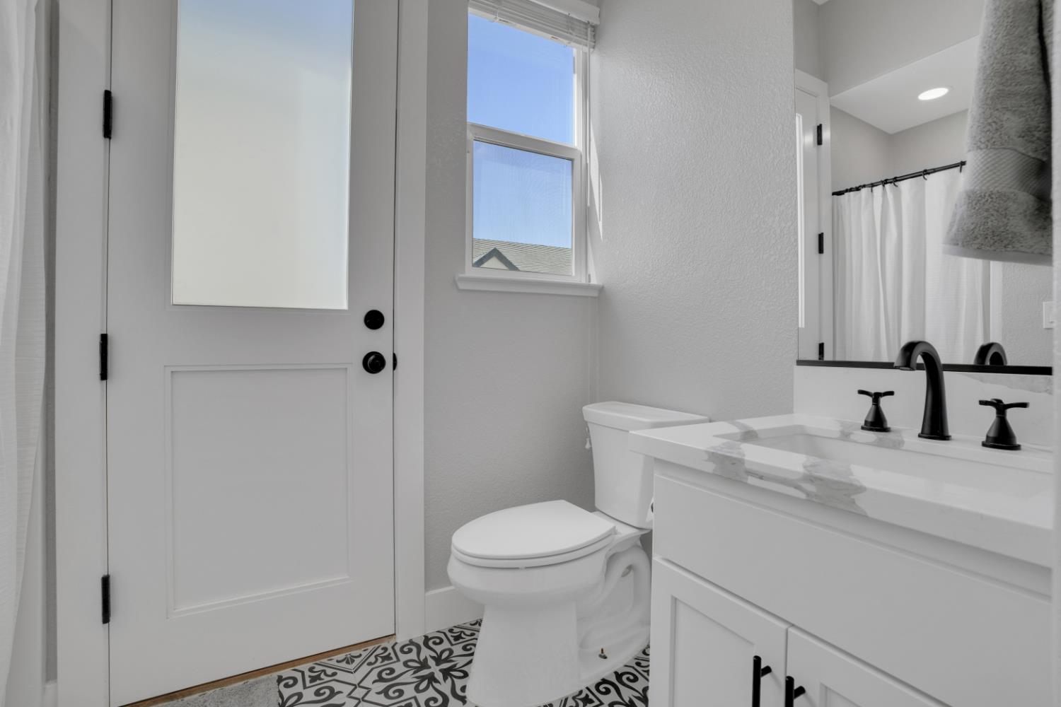 2656 Sinatra Pl, Manteca, CA 95337