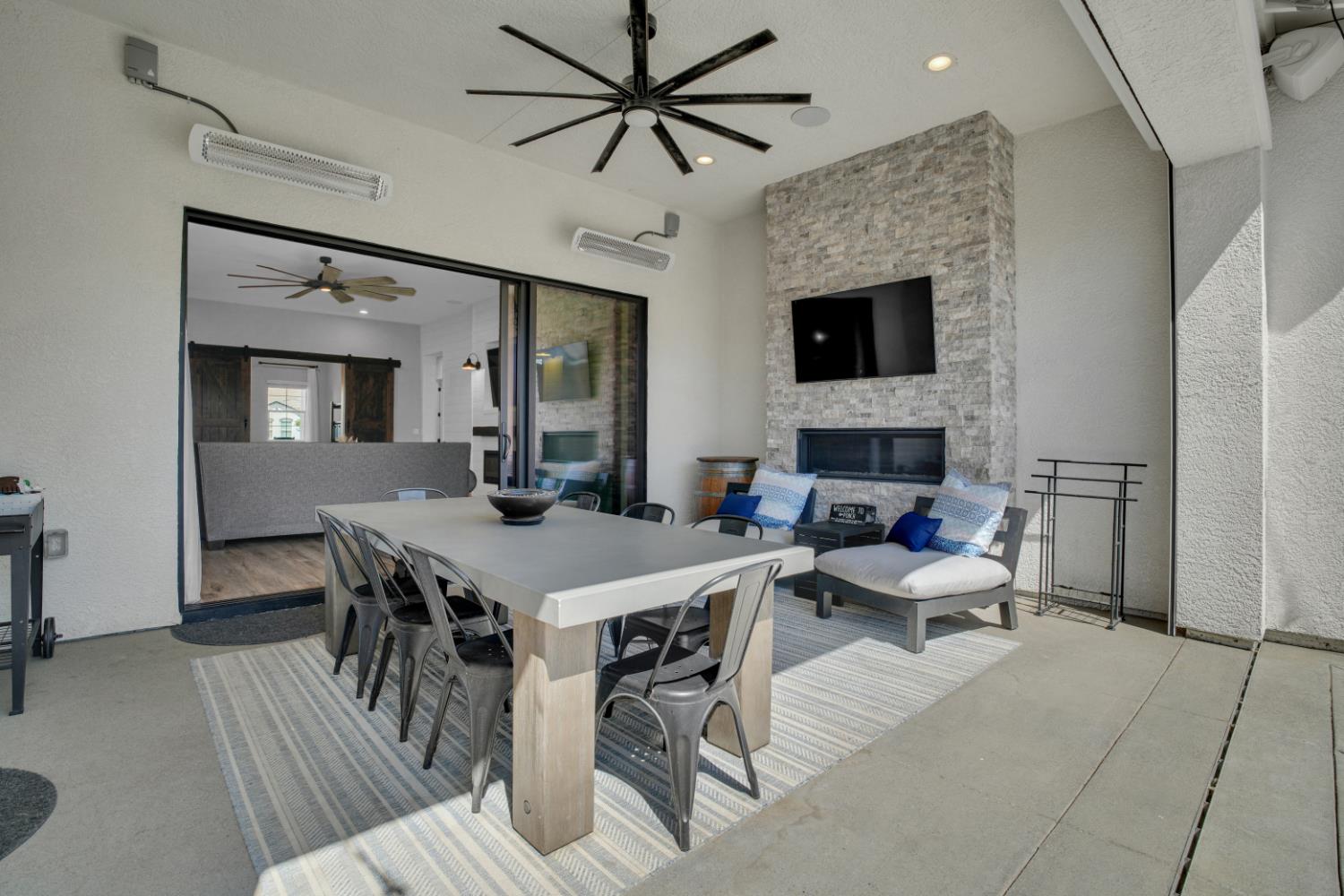 2656 Sinatra Pl, Manteca, CA 95337