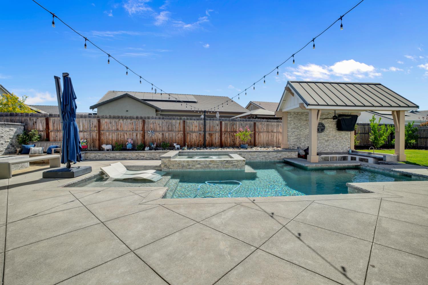 2656 Sinatra Pl, Manteca, CA 95337