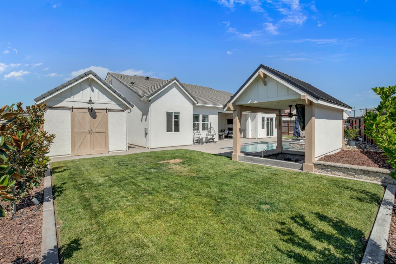 2656 Sinatra Pl, Manteca, CA 95337