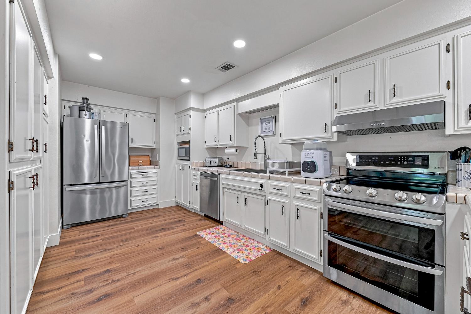 15994 3rd St, Snelling, CA 95369