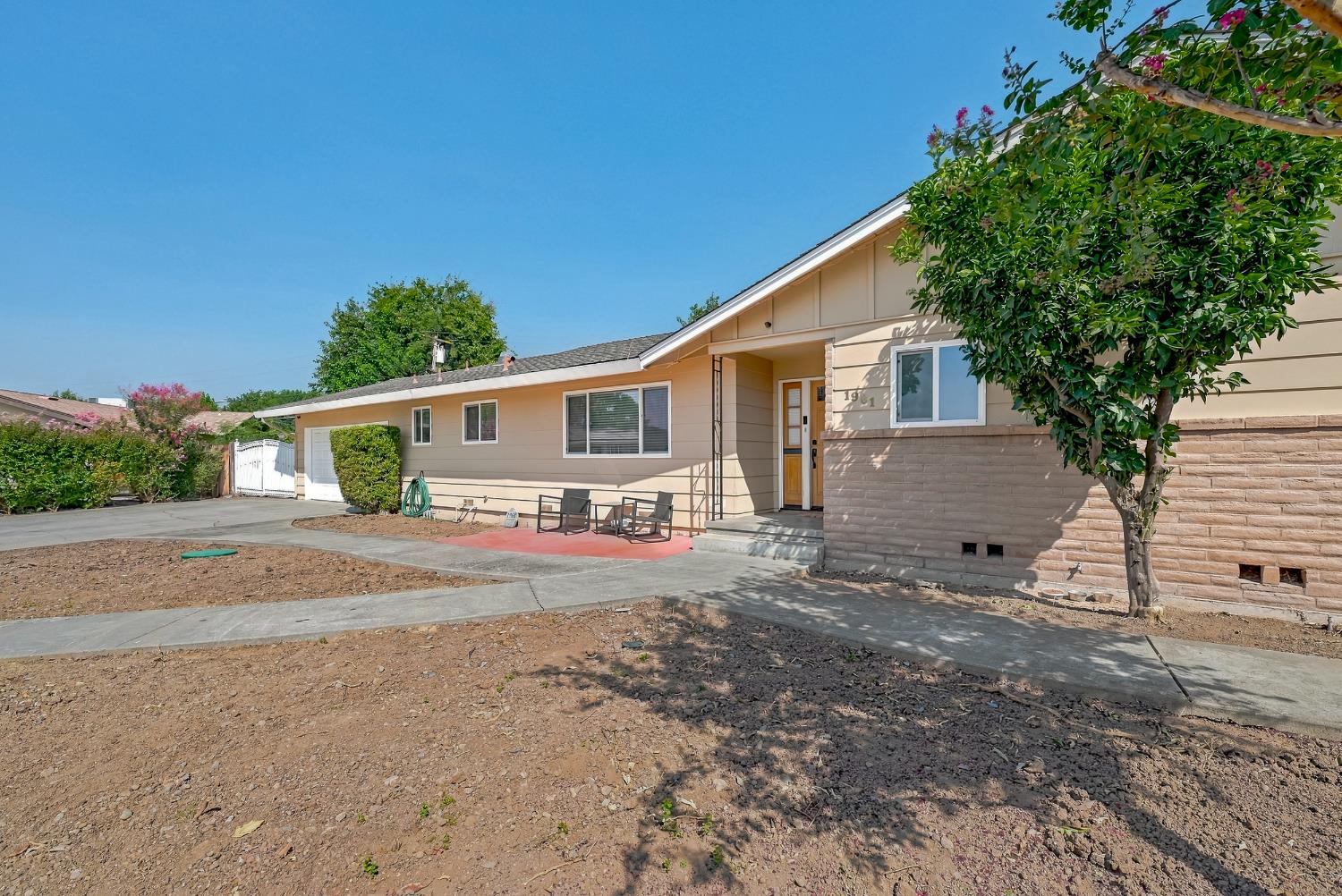1961 Heather Ct, Merced, CA 95340