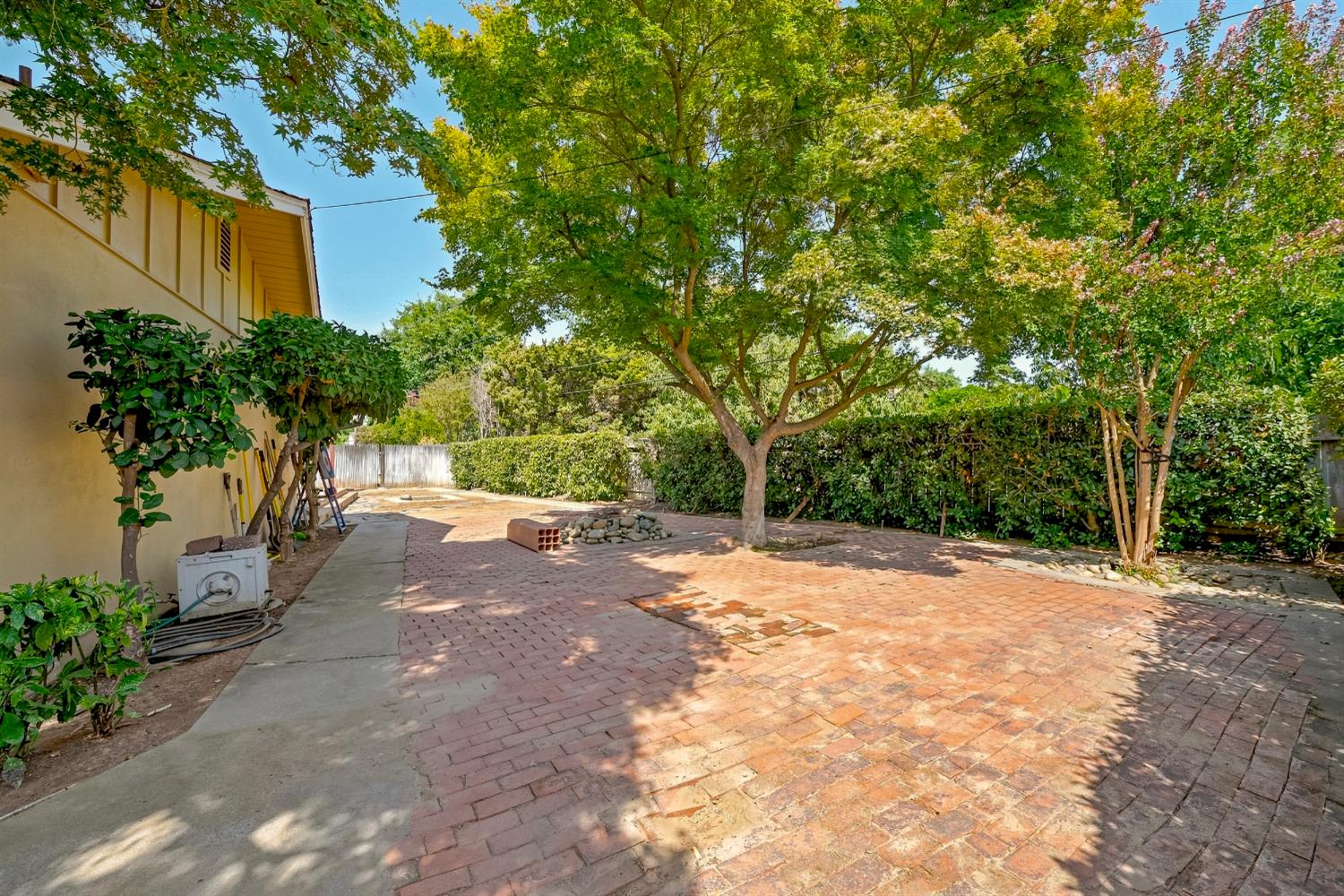 1961 Heather Ct, Merced, CA 95340