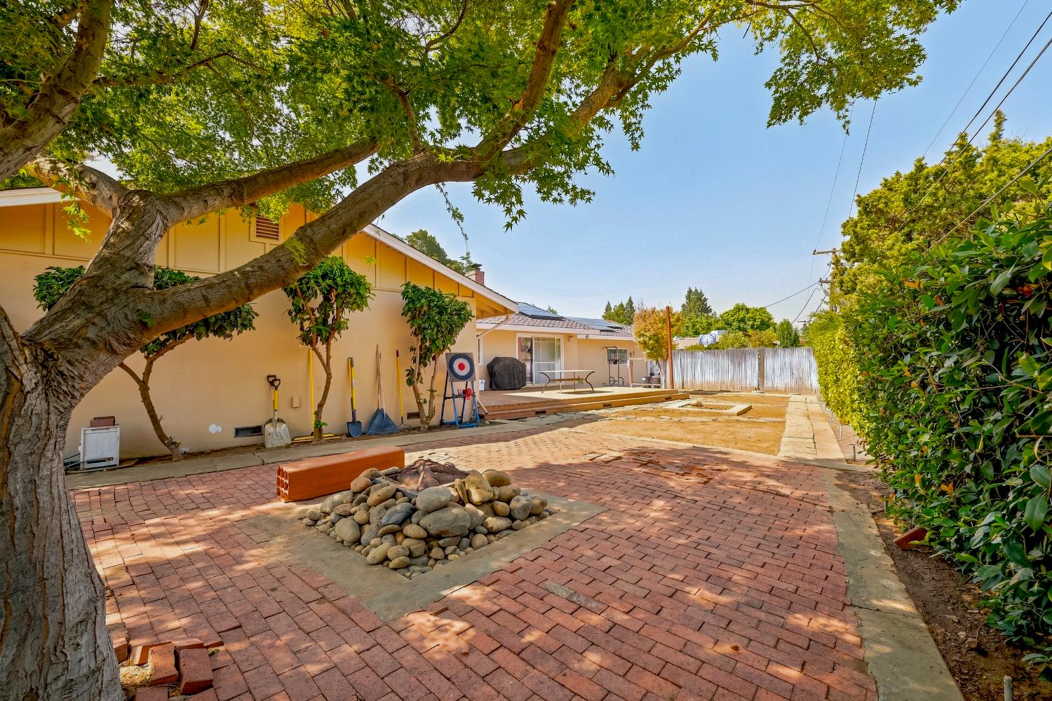 1961 Heather Ct, Merced, CA 95340