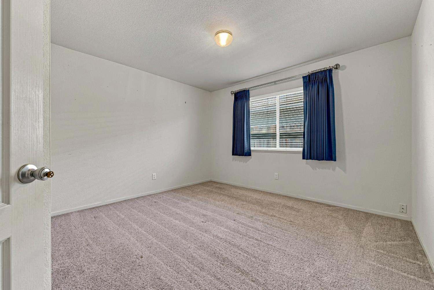 241 Brimmer Rd, Merced, CA 95341