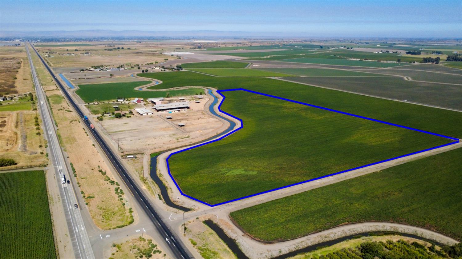 18 Box Car, Los Banos, CA 93635