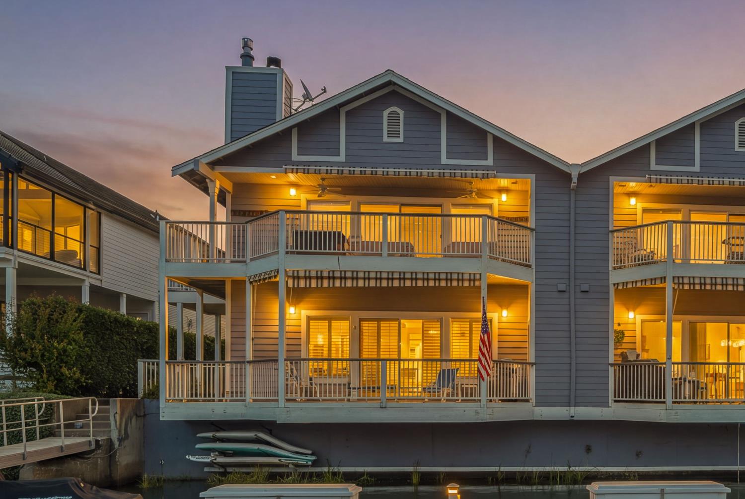 1031 Shoreline Dr #12, Copperopolis, CA 95228
