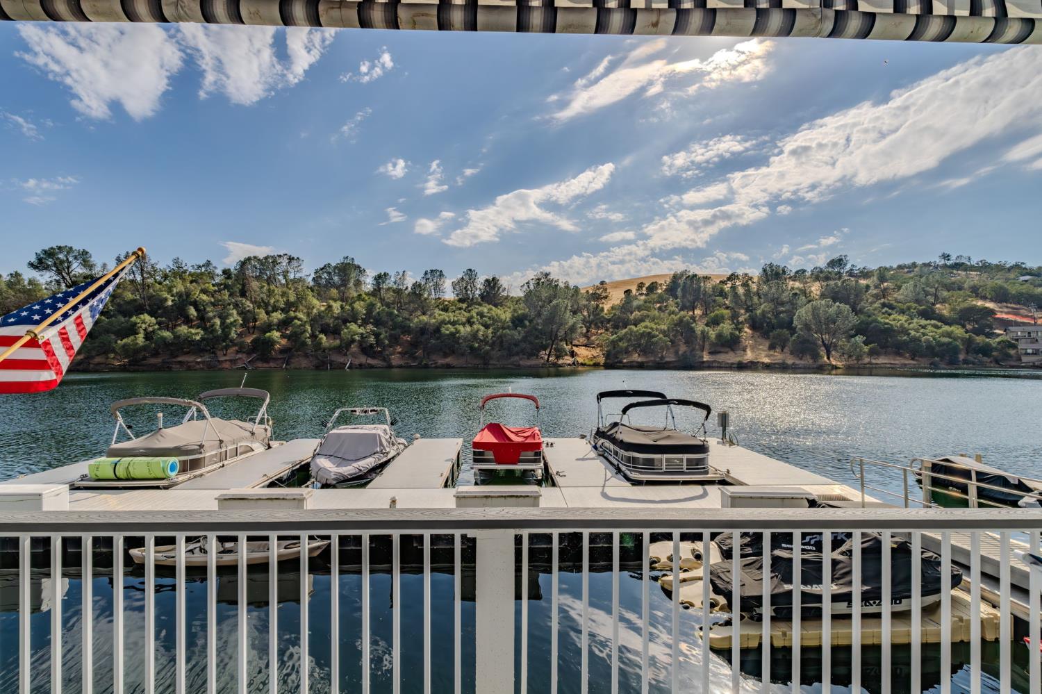 1031 Shoreline Dr #12, Copperopolis, CA 95228
