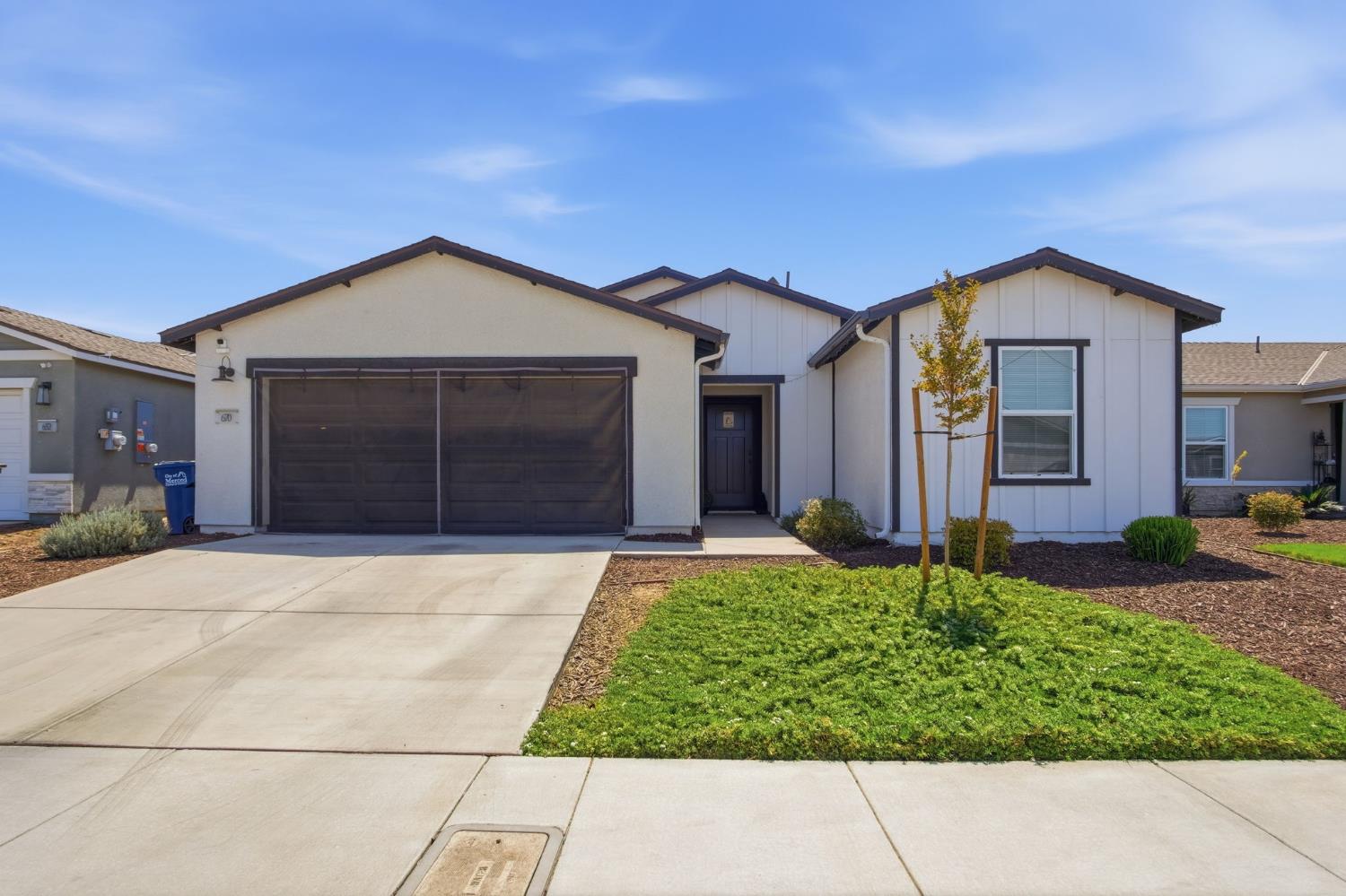 670 Elizabeth Ct, Merced, CA 95341
