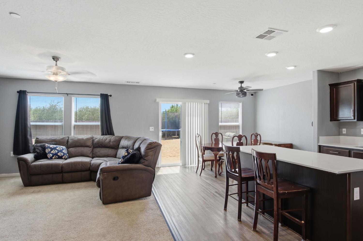 670 Elizabeth Ct, Merced, CA 95341