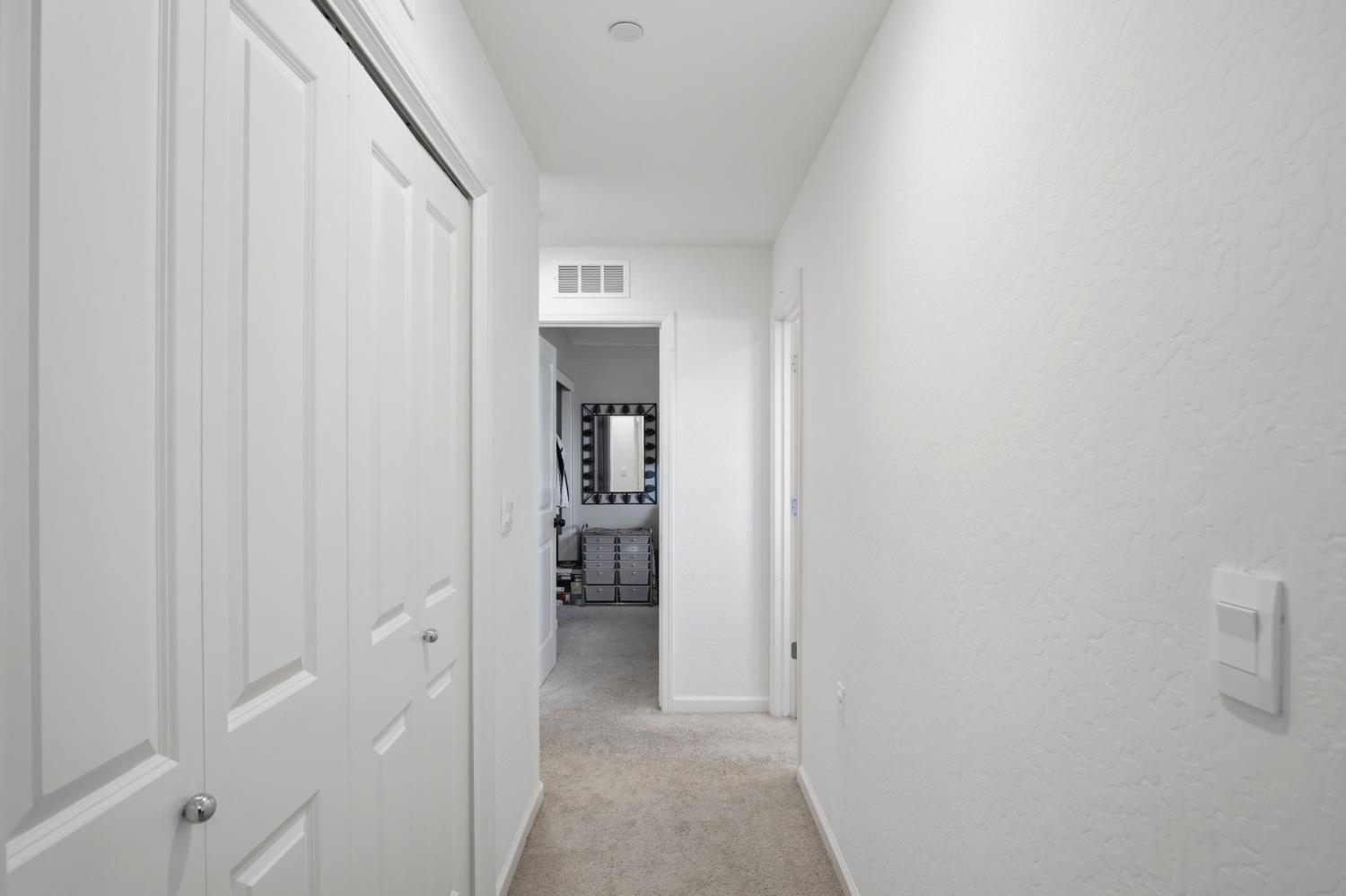 670 Elizabeth Ct, Merced, CA 95341