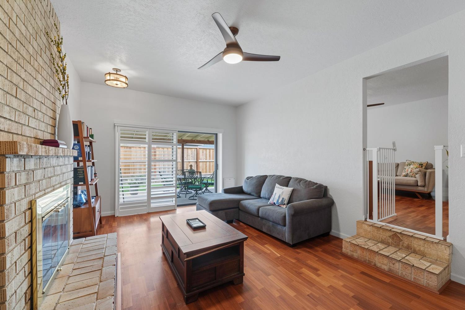2837 Levon Ave, Modesto, CA 95350