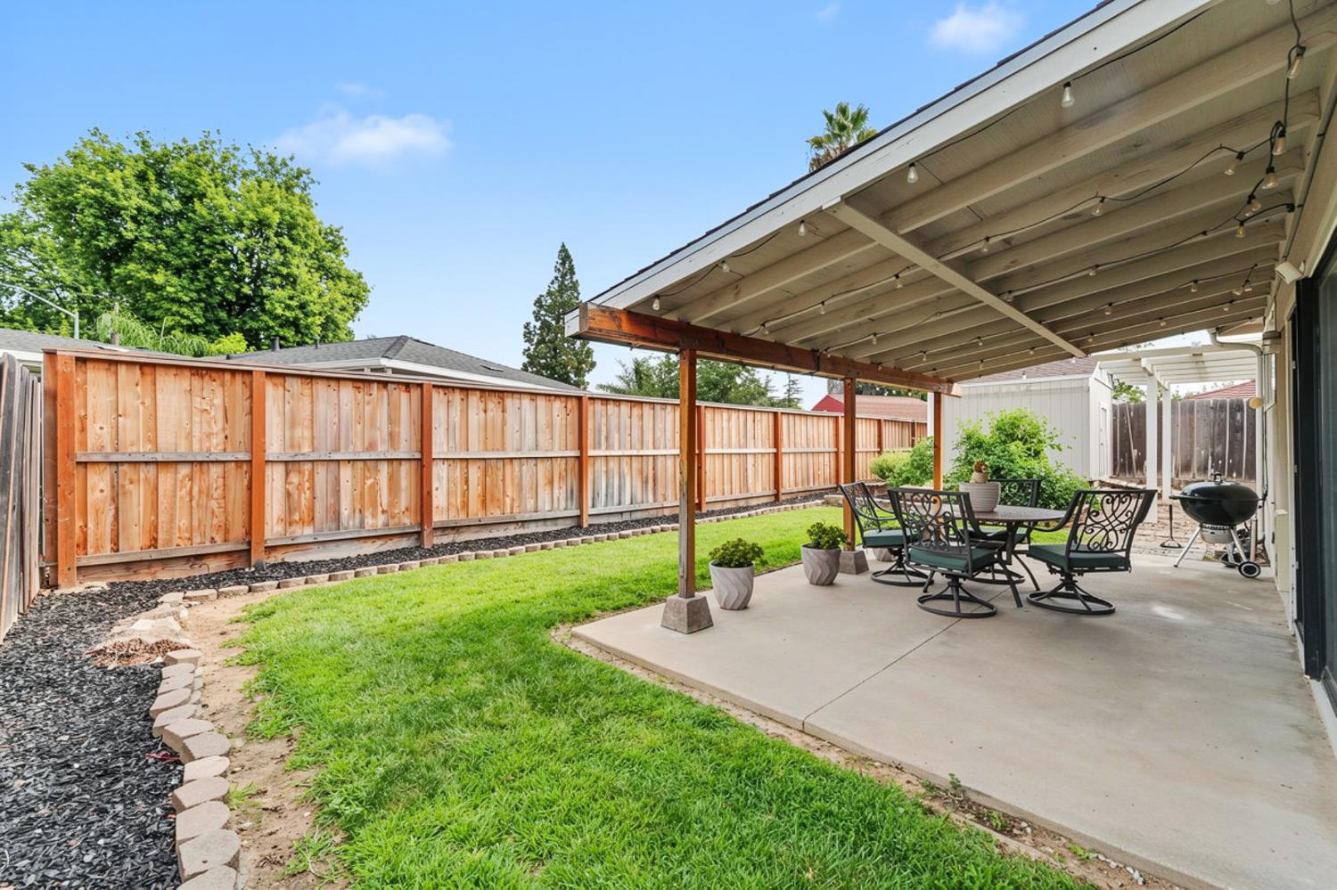 2837 Levon Ave, Modesto, CA 95350