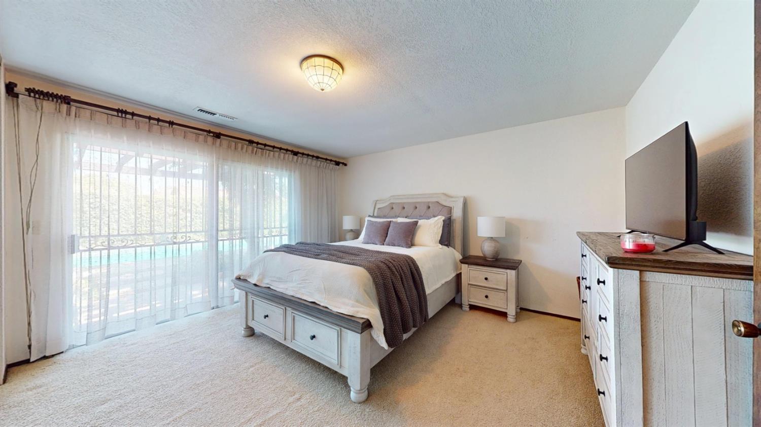 401 Dorado Ln, Modesto, CA 95356