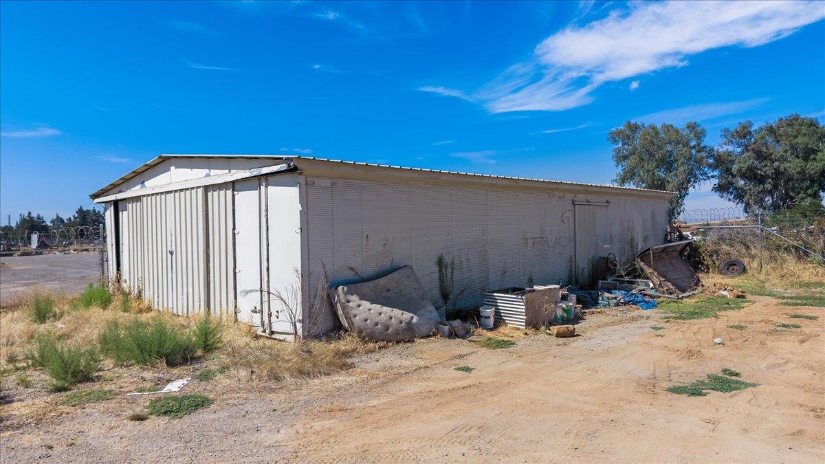 3912 Davis Ave, Modesto, CA 95357