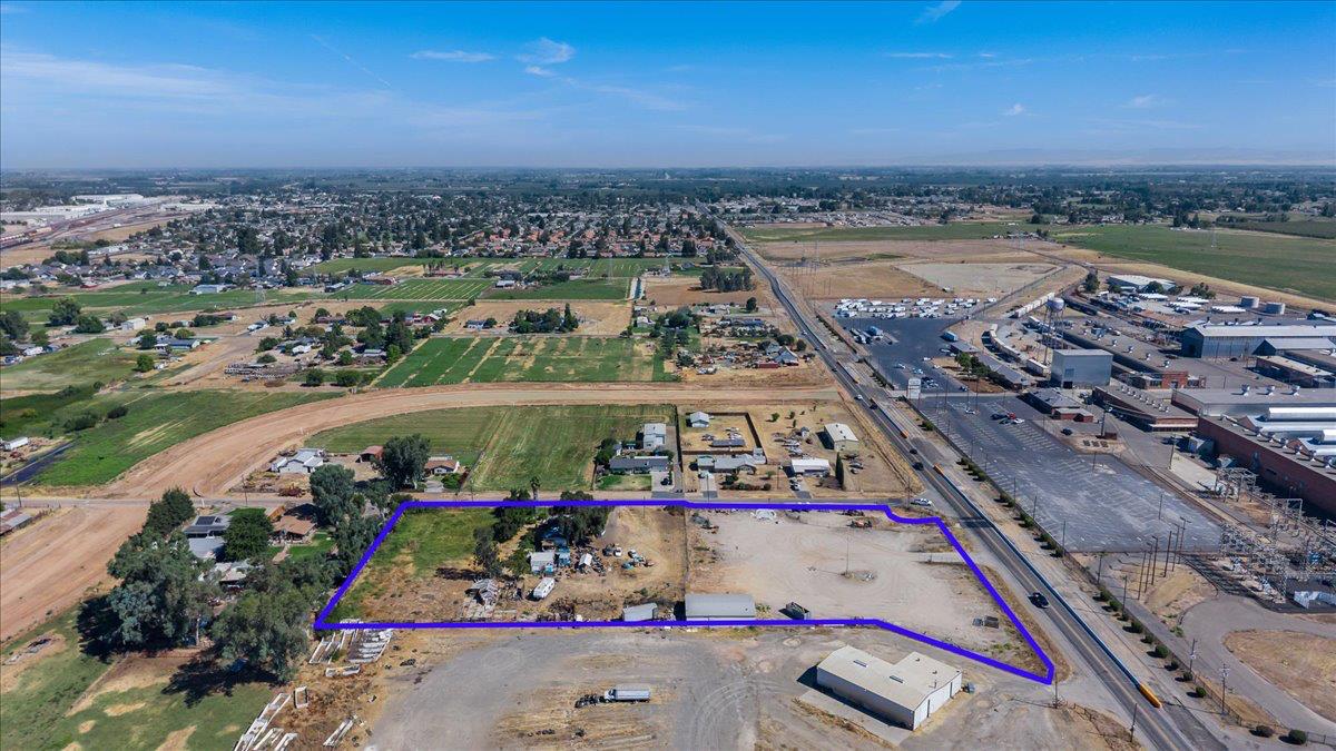 3912 Davis Ave, Modesto, CA 95357