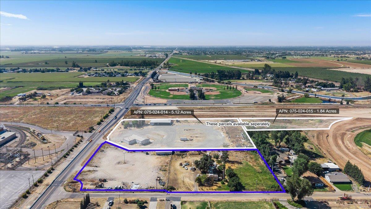 3912 Davis Ave, Modesto, CA 95357