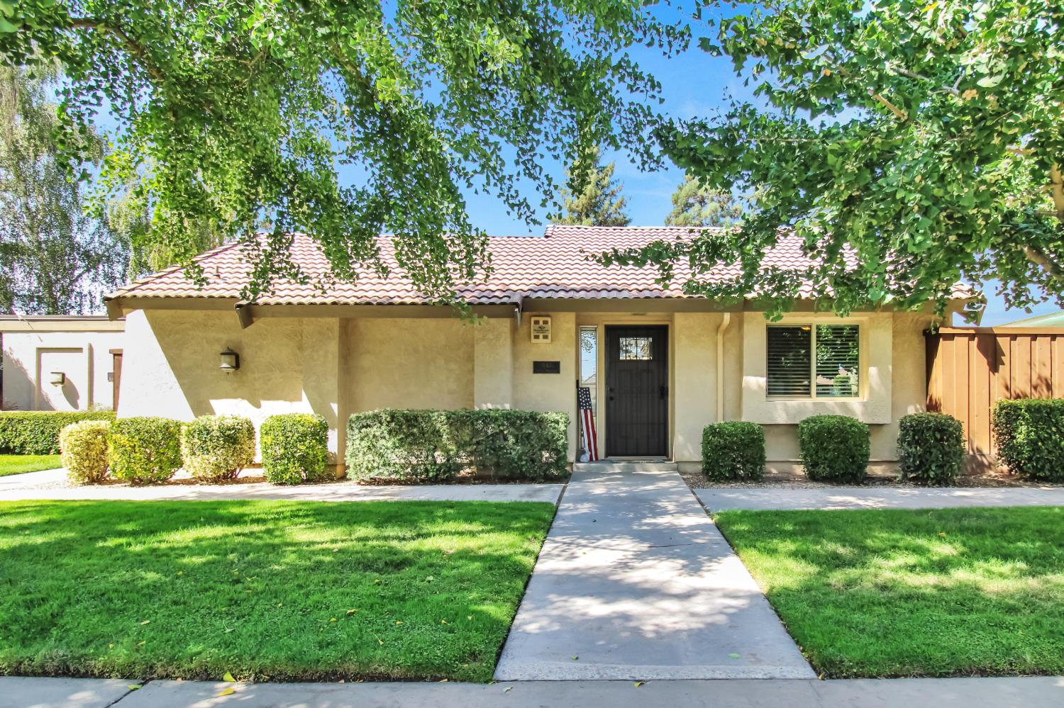 947 Sylvan Meadows Dr, Modesto, CA 95356