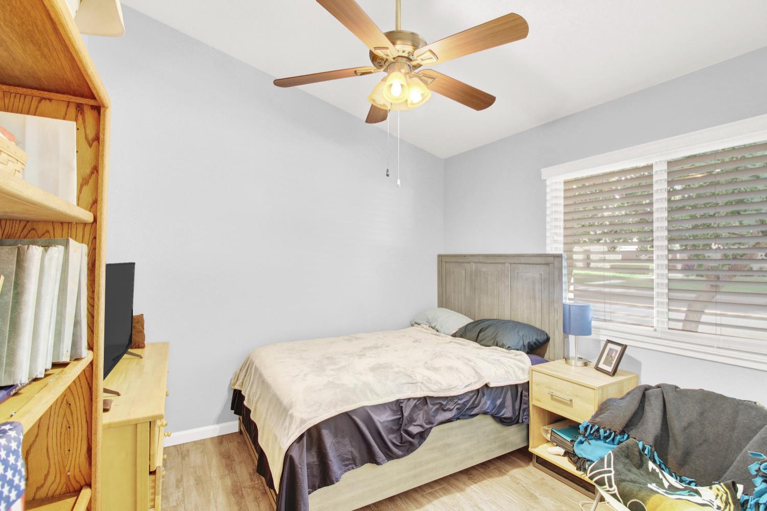 947 Sylvan Meadows Dr, Modesto, CA 95356