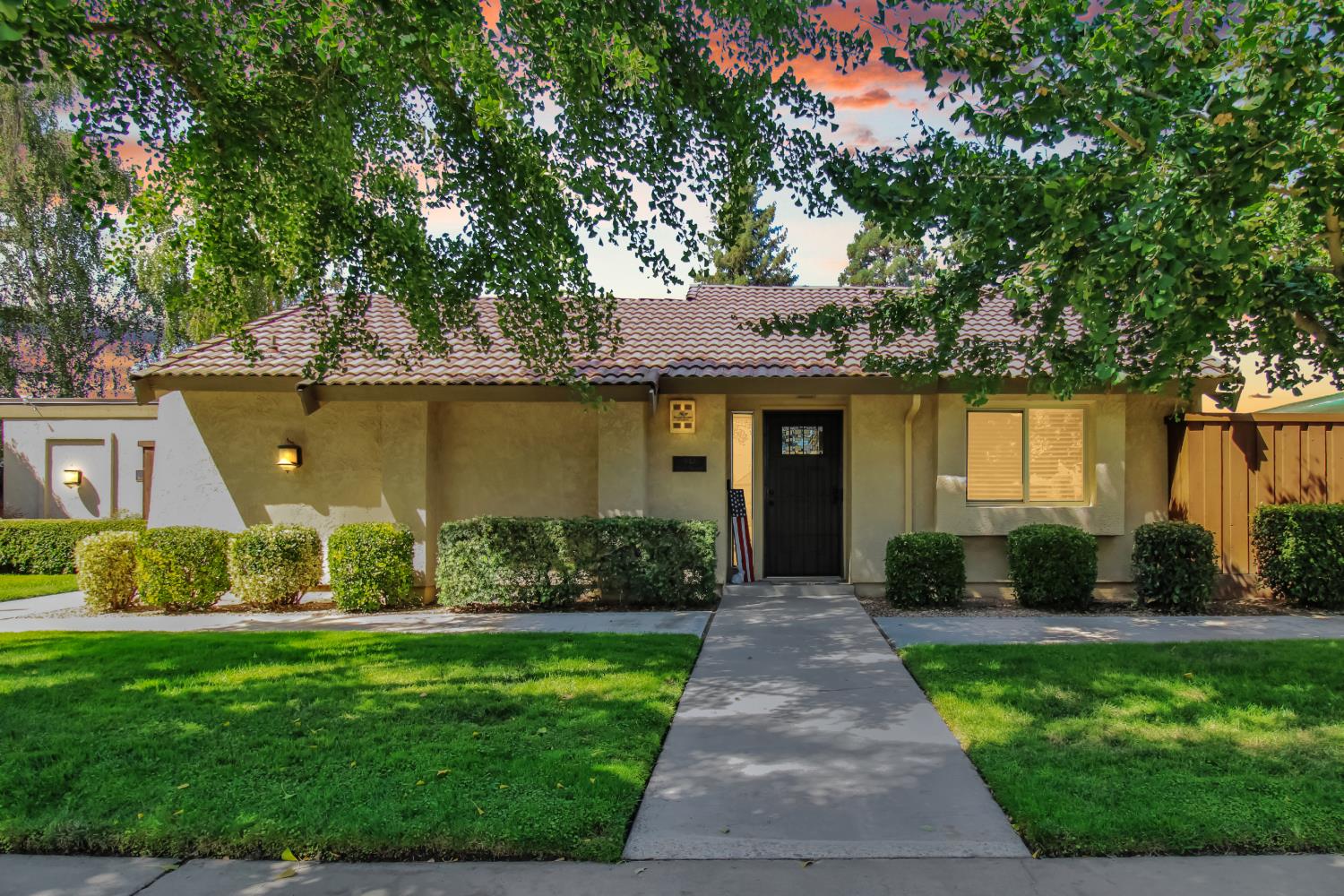 947 Sylvan Meadows Dr, Modesto, CA 95356